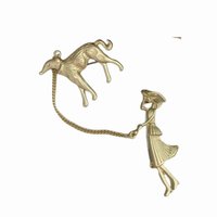 Broche de col à chaîne Amelia