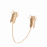 Broche de col à chaîne Scarabée